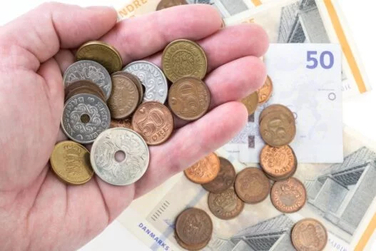 Danske pengesedler og mønter